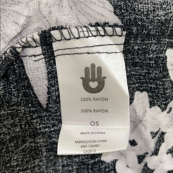 Spiritual Gangster floral robe/kimono - Picture 9 of 9